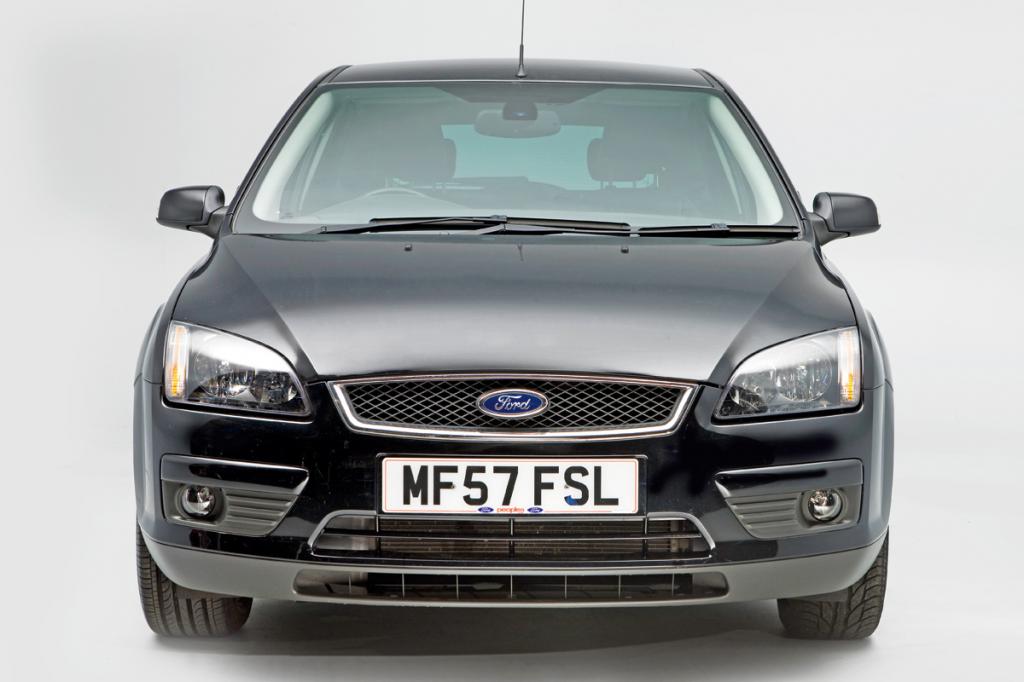 «Форд-Фокус 2» — регулировка фар. Как определить, нужна ли настройка ...