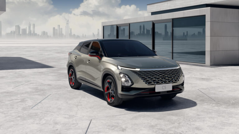 Владелец Omoda C5 поставил крест на китайском кроссовере, реальный отзыв